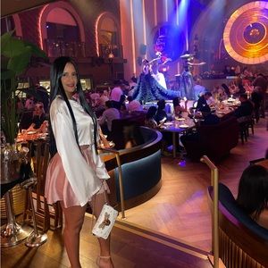 All outfit size medium